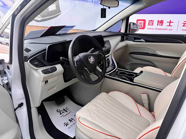 Фото 6 - Buick GL8 ES