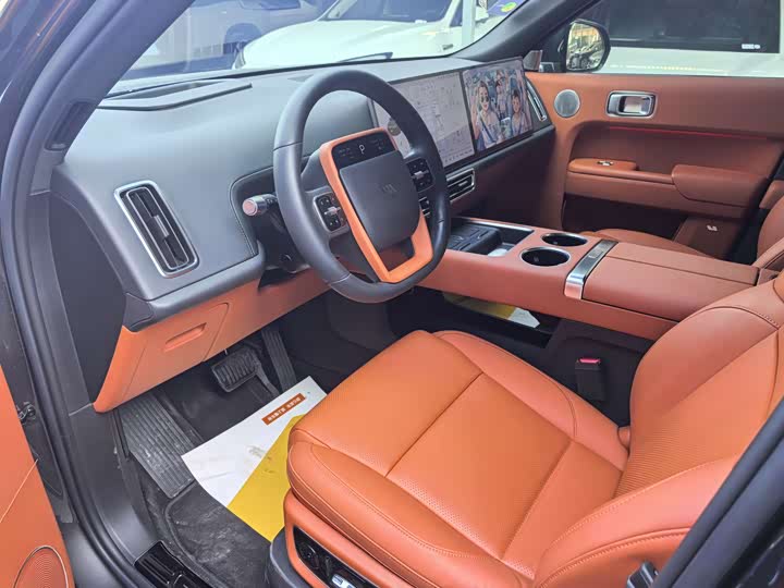 Фото 6 - LiXiang L8