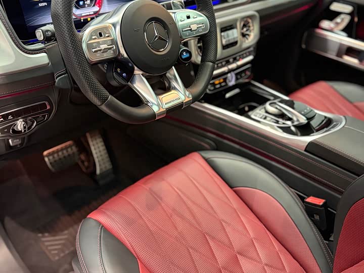 Фото 4 - Mercedes-Benz G-Class AMG