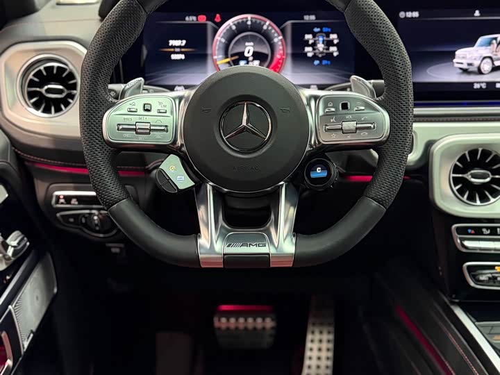 Фото 7 - Mercedes-Benz G-Class AMG