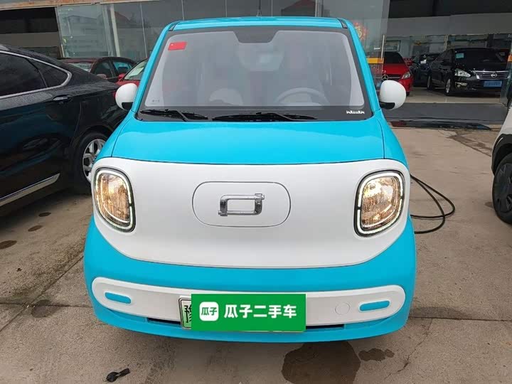 Фото 3 - Bestune Pony