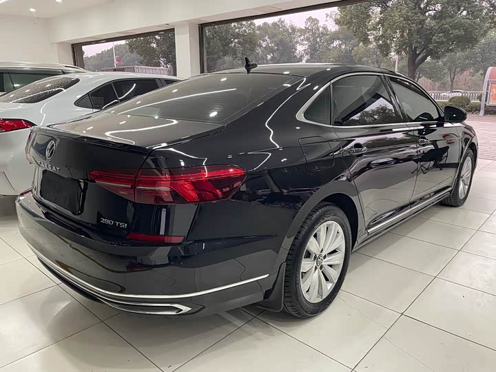 Фото 3 - Volkswagen Passat