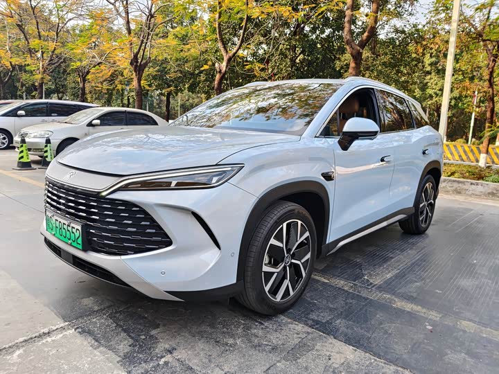 Фото 1 - BYD Song L DM-i Hybrid