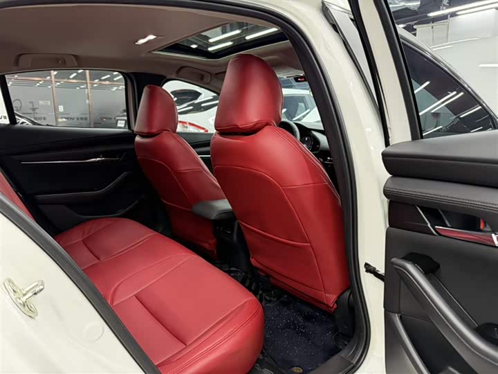 Фото 8 - Mazda 3 (Axela)