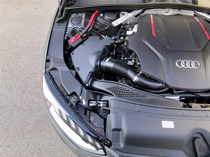 Фото 9 - Audi S4