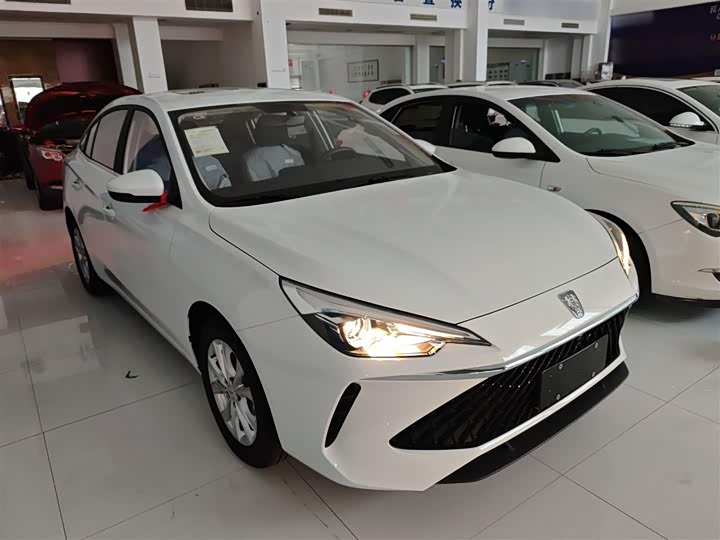 Фото 4 - Roewe i5