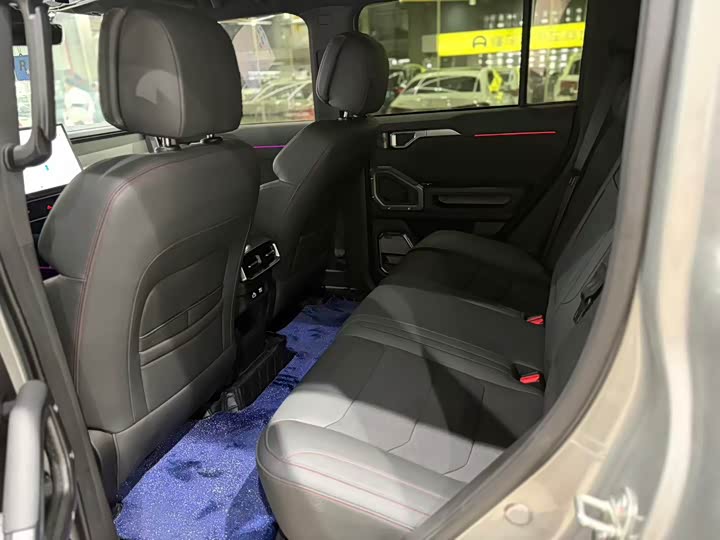 Фото 8 - Jetour T2