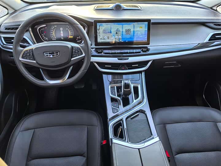 Фото 8 - Geely Jiaji