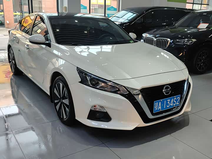 Фото 3 - Nissan Teana