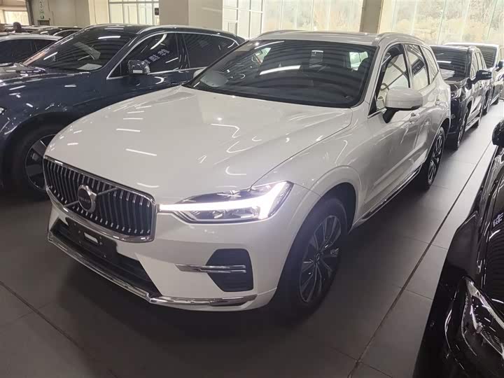 Фото 1 - Volvo XC60