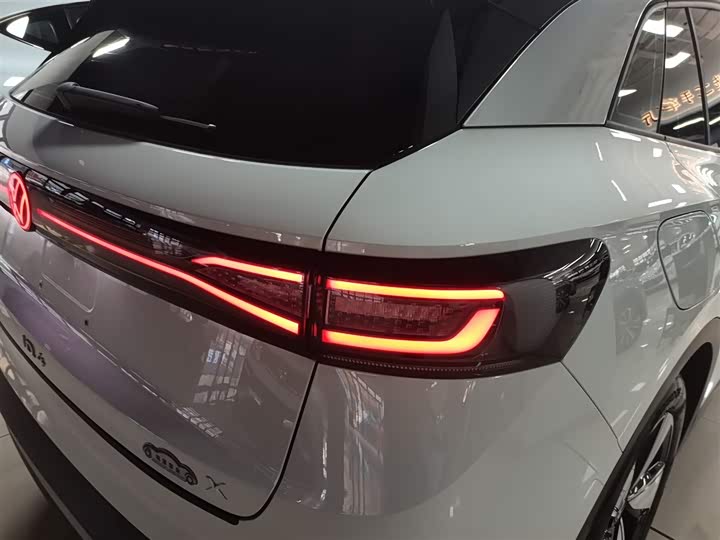 Фото 8 - Volkswagen ID.4 X