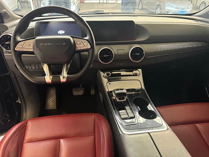 Фото 9 - Dongfeng Forthing T5 EVO