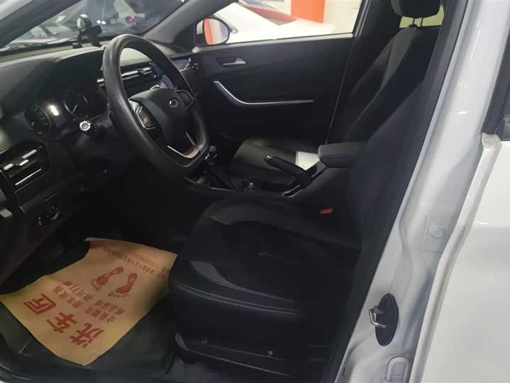 Фото 9 - Chery Tiggo 3x