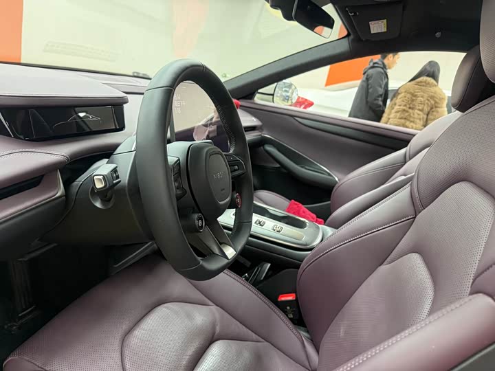 Фото 6 - Xiaomi SU7