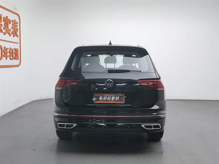Фото 4 - Volkswagen Tiguan L Pro