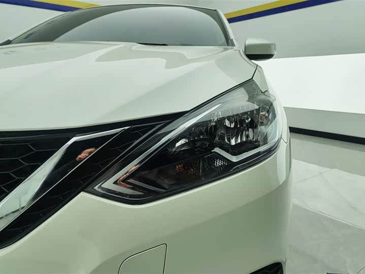 Фото 5 - Nissan Sylphy