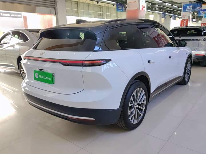 Фото 7 - Nio ES6