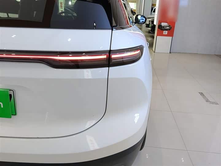 Фото 8 - Nio ES6