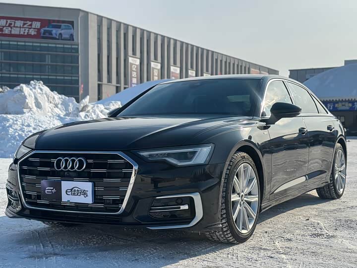 Фото 1 - Audi A6L