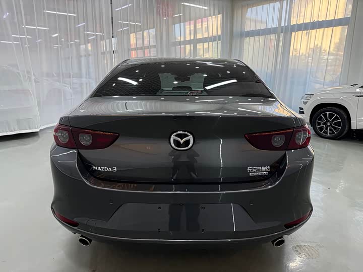 Фото 5 - Mazda 3 (Axela)