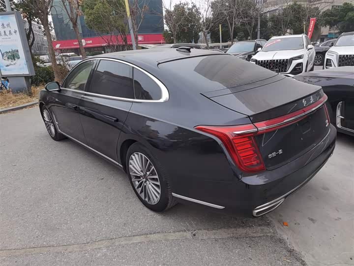 Фото 5 - Hongqi H9