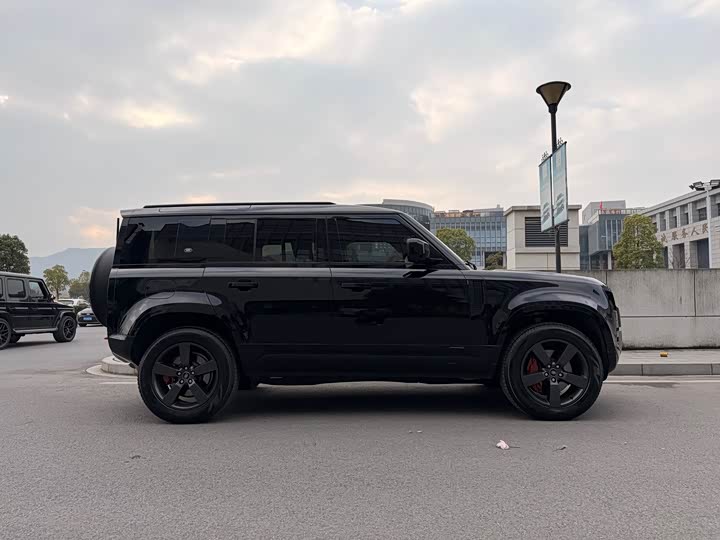 Фото 3 - Land Rover Defender