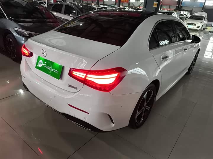 Фото 7 - Mercedes-Benz A-Class