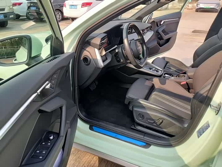 Фото 8 - Audi A3