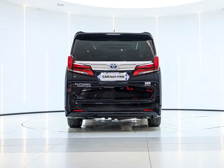 Фото 4 - Toyota Alphard