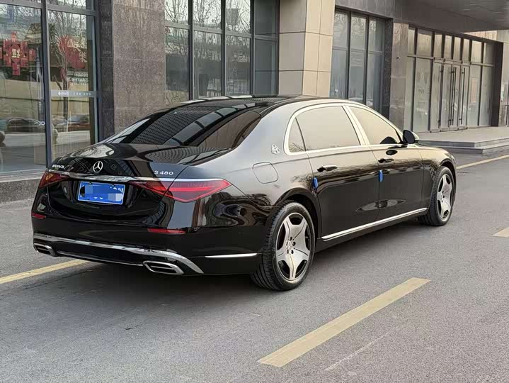 Фото 4 - Mercedes-Benz Maybach S-Class