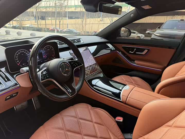 Фото 8 - Mercedes-Benz Maybach S-Class