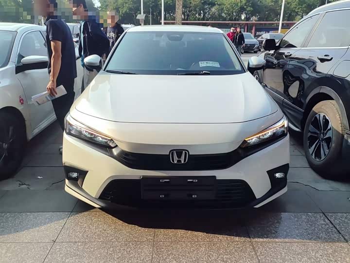 Фото 3 - Honda Civic