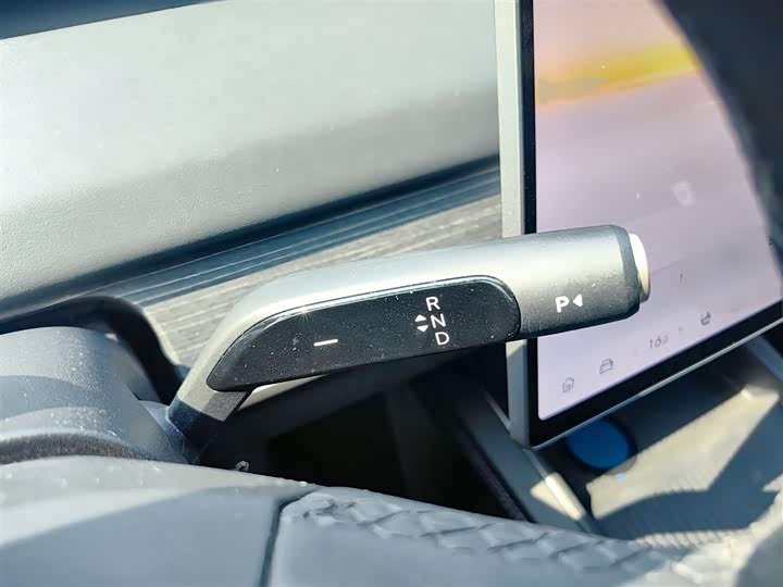 Фото 7 - Nio Onvo L60