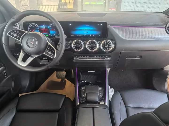 Фото 2 - Mercedes-Benz EQA