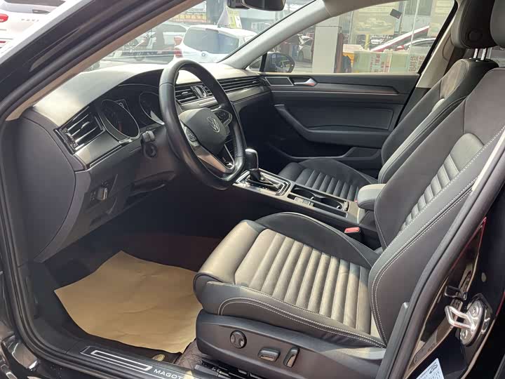 Фото 4 - Volkswagen Magotan