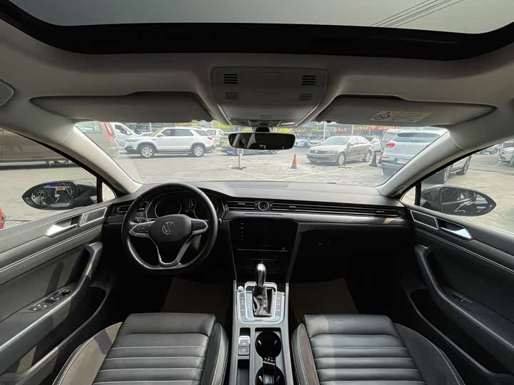 Фото 8 - Volkswagen Magotan