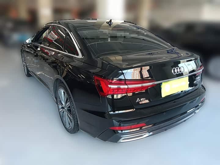 Фото 9 - Audi A6L