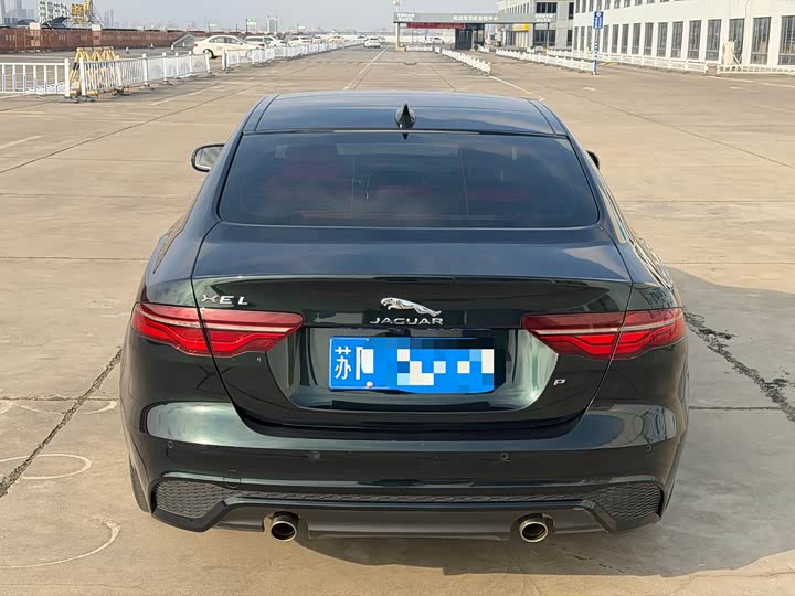 Фото 5 - Jaguar XE L