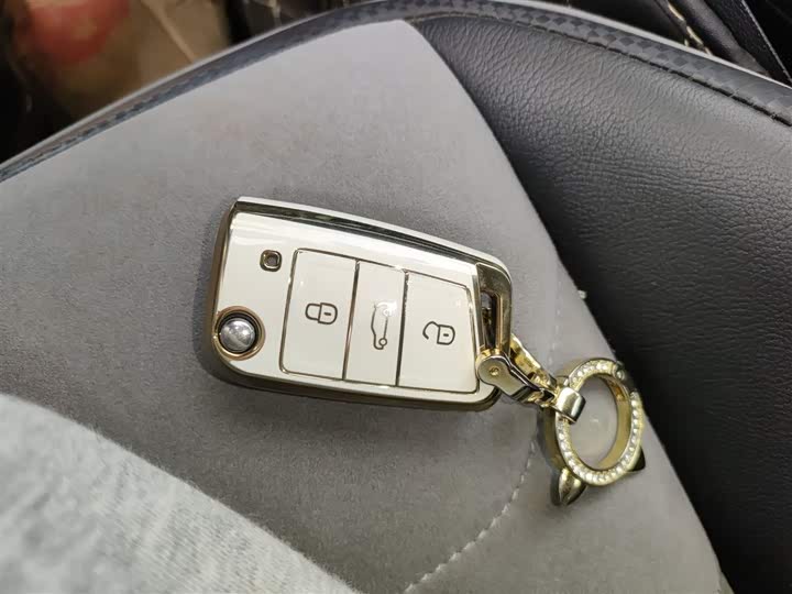 Фото 9 - Volkswagen Tayron X