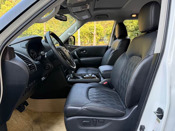 Фото 7 - Nissan Armada