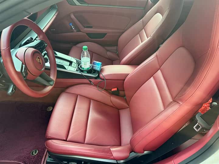 Фото 2 - Porsche 911