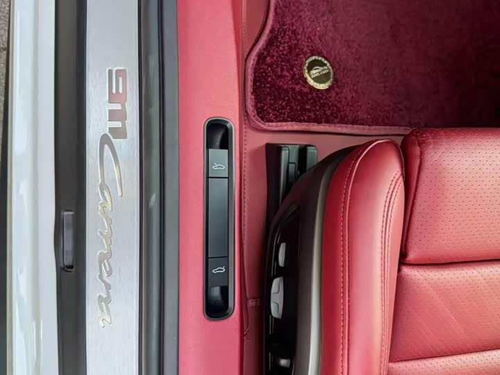 Фото 4 - Porsche 911