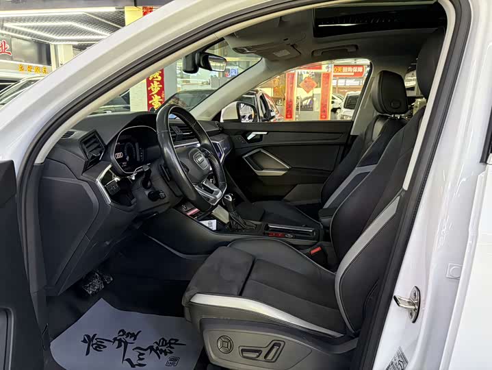 Фото 5 - Audi Q3