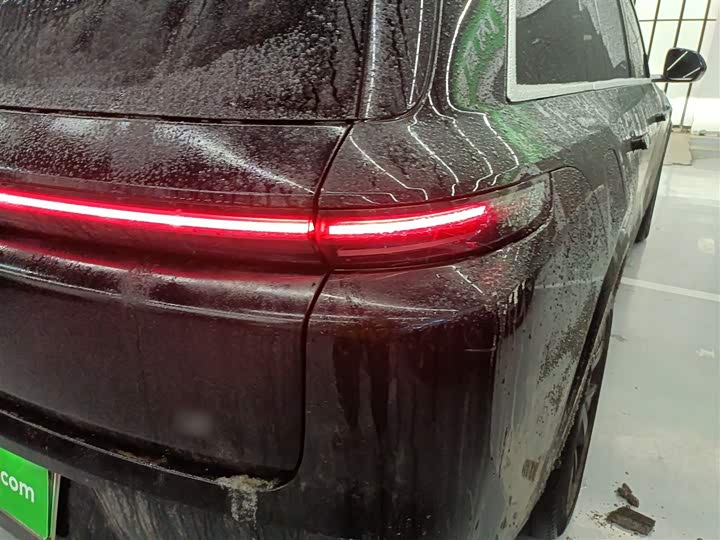 Фото 8 - LiXiang L7