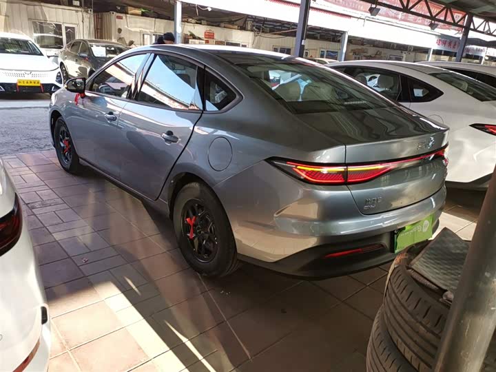 Фото 5 - BYD Seal 05 DM-i Hybrid