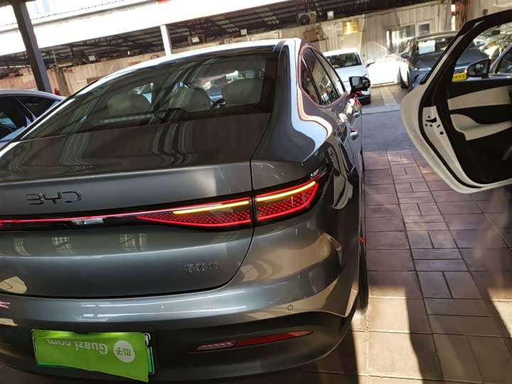 Фото 8 - BYD Seal 05 DM-i Hybrid