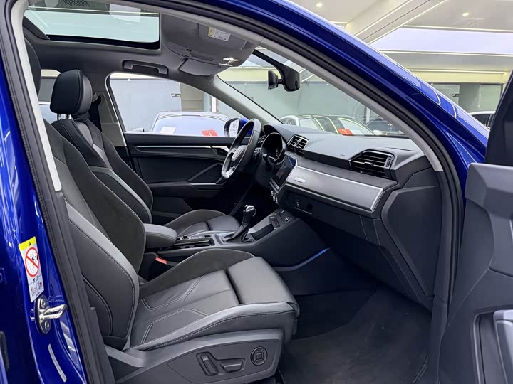 Фото 6 - Audi Q3 Sportback