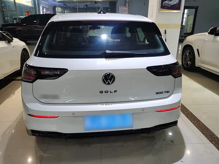 Фото 6 - Volkswagen Golf