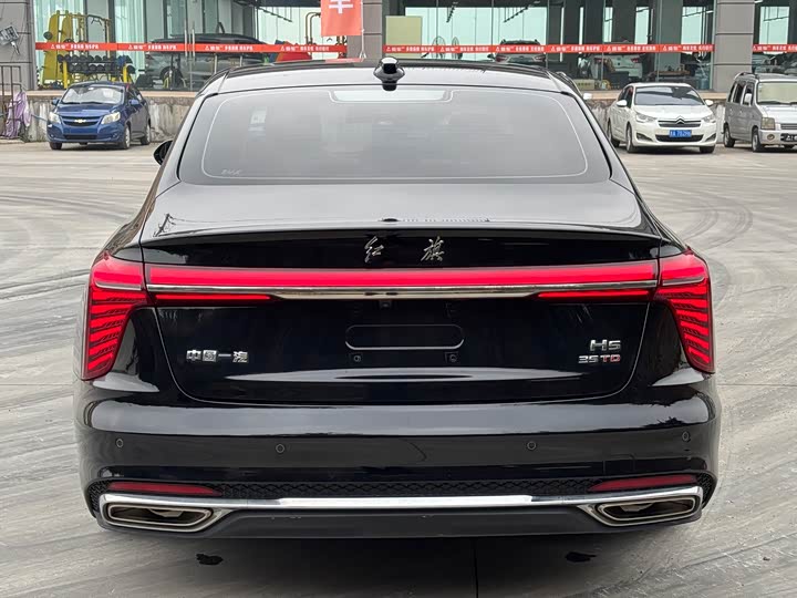 Фото 5 - Hongqi H5