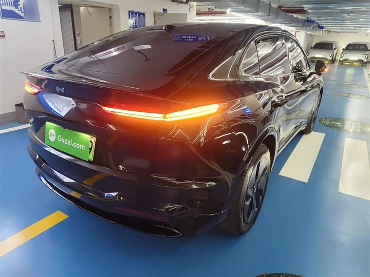 Фото 7 - Nio Onvo L60